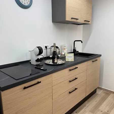 Al Canto Del Sole Apartment *